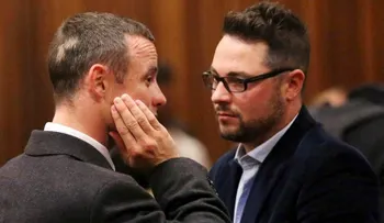 Hermano de Pistorius sale de cuidados intensivos tras sufrir accidente vial