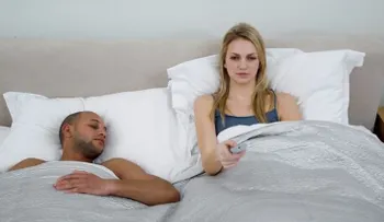 ¿Al sexo se lo lleva el streaming? Mirar series podría atentar contra la intimidad de la pareja