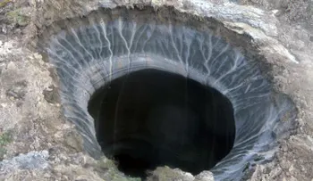 ¿Qué amenaza esconden gigantescos agujeros en Siberia?