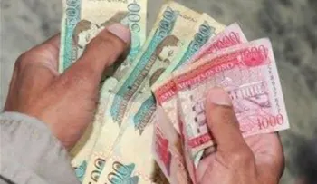 Apresan a dos hombres y una mujer tras intentar comprar con dinero falso