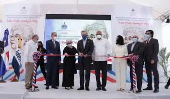 Presidente Abinader inaugura edificio IDEICE que investigará y evaluará la calidad de la educación