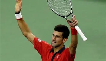Djokovic arrasa en su debut en la Copa Masters