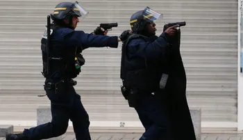 Terror en París: cómo fracasó la inteligencia francesa