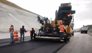 Gobierno invierte 600 millones de pesos en carretera Azua-Barahona