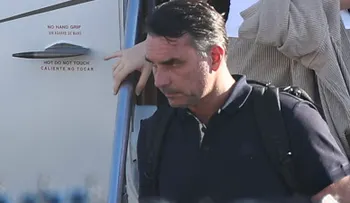 Congresistas demócratas exigen a Marco Rubio explicaciones sobre la salida de Flávio Bolsonaro de Brasil