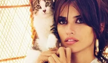 Penélope Cruz vuelve a posar para el calendario Pirelli 2017