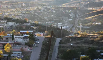 En la frontera de México y EE.UU. los residentes cuestionan el muro de Trump