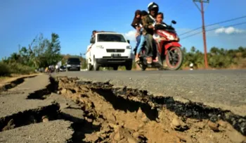 Sube a 387 cantidad de muertos por terremoto en Indonesia