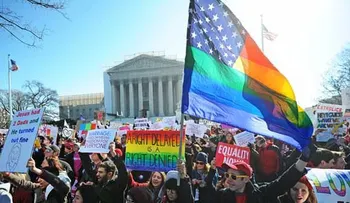 EEUU: Parejas gay corren a casarse 