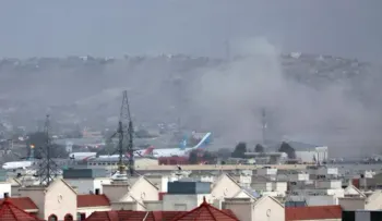EEUU en alerta ante más ataques del EI pero sigue con la evacuación de Kabul