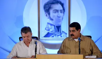 Santos y Maduro anuncian apertura gradual de la frontera
