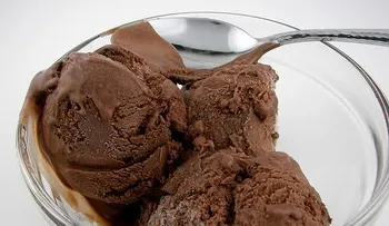 Helado de chocolate casero