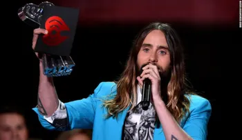 Jared Leto debuta como 'el Guasón' en la portada de Empire