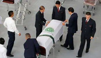 Un futbolista del Chapecoense sobre la tragedia aérea: "Mis amigos fueron asesinados"