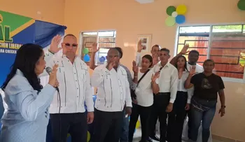 Jhonatan Florimón asume la presidencia del PAL en La Caleta