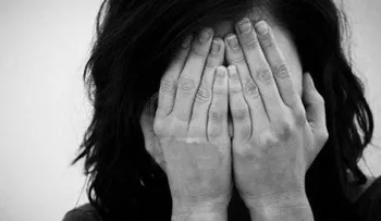 Joven asfixió a su madre con ayuda de su novio