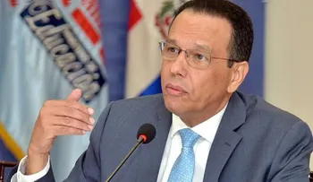 Ministro de Educación dispone transferencia de RD$624 millones a juntas de centros