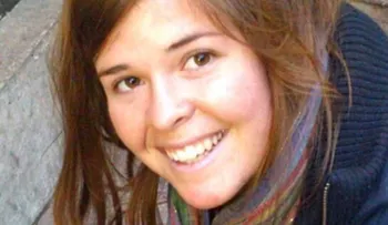 Viuda de un líder de ISIS es acusada por muerte de rehén estadounidense