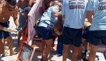 Un tiburón ataca a un bañista en el área de Miami Beach