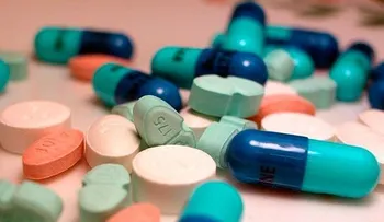 Prohibirán colmados y supermercados en la RD vendan medicamentos