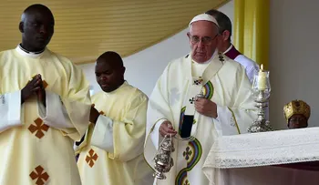 El feriado oficial del papa en Kenya coloca a la Iglesia y al Estado demasiado cerca