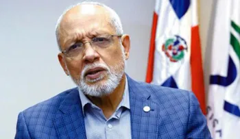 Renuncia Superintendente de salud Pedro Luis Castellanos