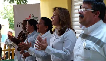  Fundación Estrella  abre núcleo de alfabetización de Quisqueya aprende contigo