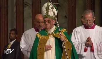 Francisco celebra las Vísperas en la Catedral de San Patricio de Nueva York