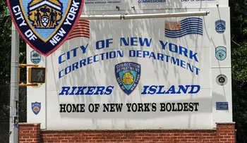 Carcelero dominicano de Rikers Island acusado de pagar fianza a reclusa por sexo 