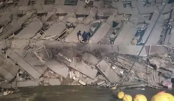 Sismo de magnitud 6,4 remece Taiwán; dos edificios colapsan