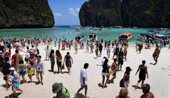 La playa en Tailandia que hizo famosa Leonardo DiCaprio cierra sus costas al público