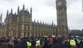 Ataque en Londres: muere la mujer que cayó al río Támesis