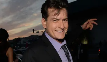 ¿Por qué la policía de Los Ángeles investiga a Charlie Sheen?