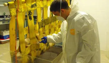 El médico que devuelve la vida a los muertos (Video)