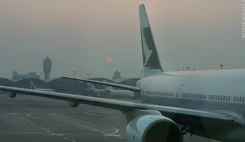 Un vuelo de Cathay aterriza de emergencia por un problema en el motor
