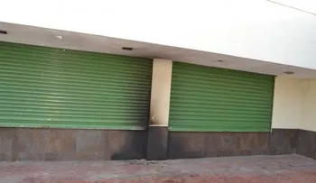 Lanzan bombas al ayuntamiento de Los Alcarrizos