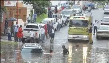 La vaguada seguirá provocando aguaceros; prohiben uso de ríos en 25 provincias en alerta