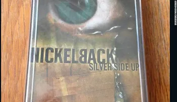 El curioso castigo que se inventó la Policía de Canadá: canciones de Nickelback