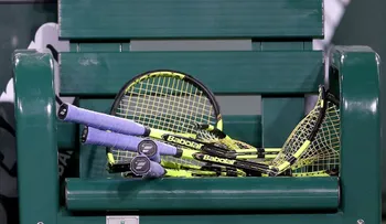 Masters de Indian Wells: un tenista furioso destruyó cuatro raquetas tras perder en primera ronda