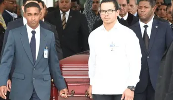 Trasladan restos de Mateo Aquino Febrillet hacia el cementerio Puerta del Cielo
