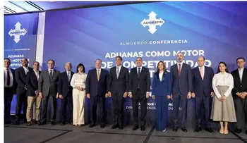Aduanas impulsa competitividad de exportaciones dominicanas