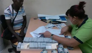 Interior y Policía pide a los haitianos pasar a buscar más de 100 mil carnés listos