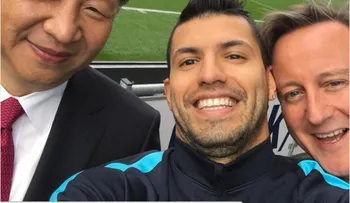 ¿Arruinó David Cameron la selfie de Sergio Agüero y Xi Jinping?