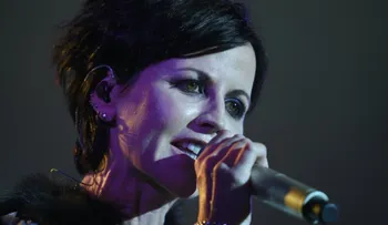 "Zombie" y otras 4 canciones por las que le recordarás a Dolores Riordan