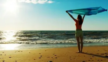 ¿Por qué te sientes tan cansado después de estar al Sol?