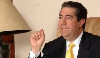 Francisco Javier: el presidente no se doblega ante empresas extranjeras