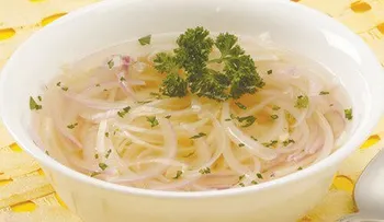 Mi abuela me dio la clave para preparar esta fabulosa sopa que previene y trata las gripes
