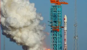 China logra su primera recuperación en tierra de una primera etapa de cohete