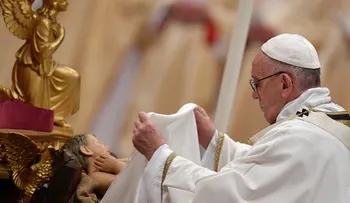 El papa Francisco recuerda a los millones de inmigrantes que son "expulsados de sus tierras"