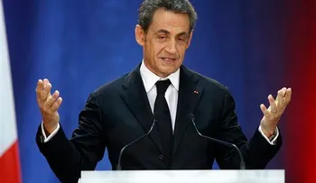 Ex presidente francés Nicolas Sarkozy será juzgado por fraude 